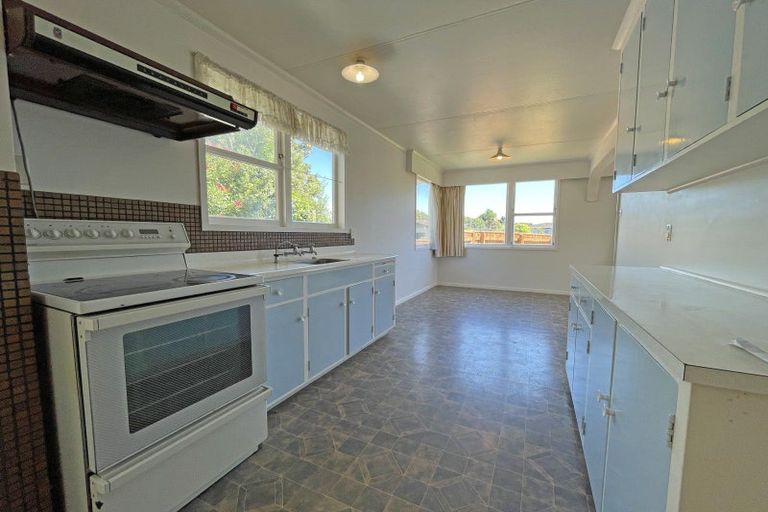 Photo of property in 50 Kimberley Grove, Westbrook, Palmerston North, 4412