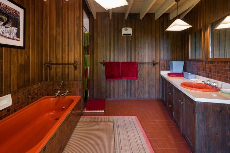 Photo of property in 363 Port Underwood Road, Whatamango Bay, Picton, 7281