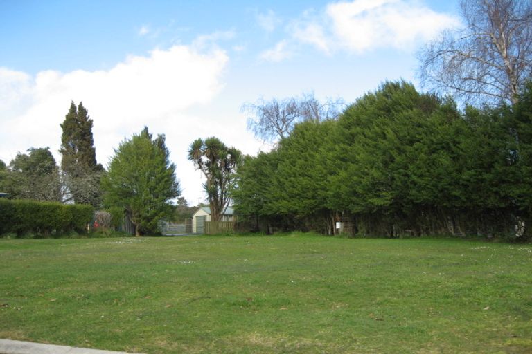 Photo of property in 2/5 Raukawa Place, Tauranga Taupo, Turangi, 3382