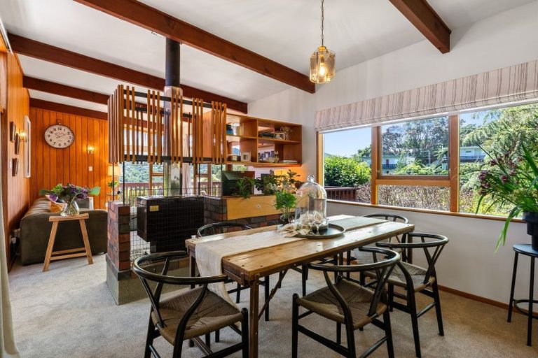 Photo of property in 6 Dorset Way, Wilton, Wellington, 6012