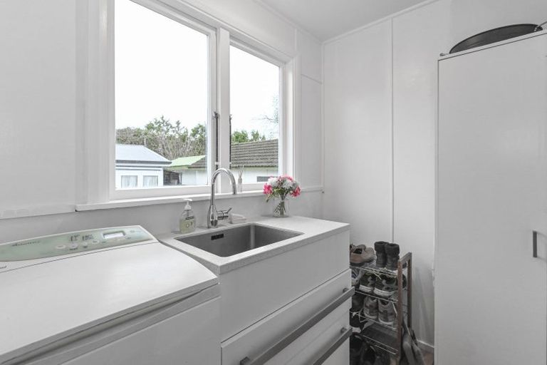 Photo of property in 112 Murdoch Road West, Raureka, Hastings, 4120