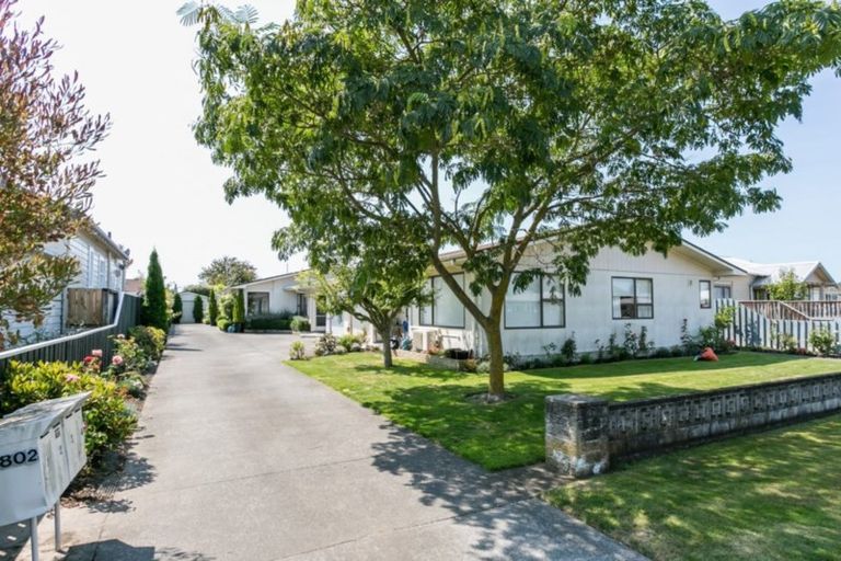 Photo of property in 2/802 Victoria Street, Parkvale, Hastings, 4122