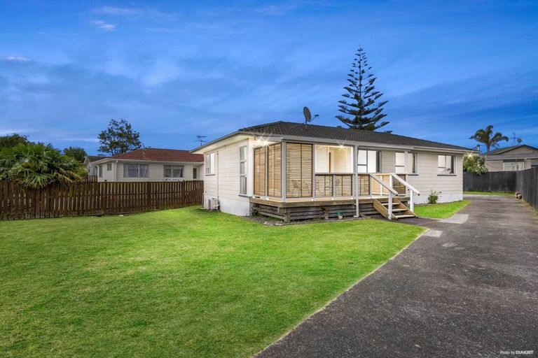 Photo of property in 26 Caringbah Drive, Papatoetoe, Auckland, 2025
