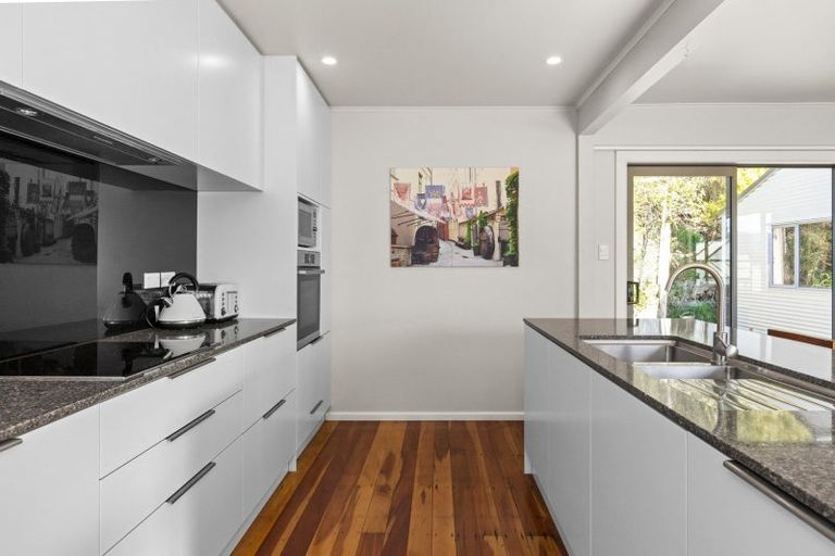 Photo of property in 309 Ellis Wallace Road, Eskdale, Napier, 4182