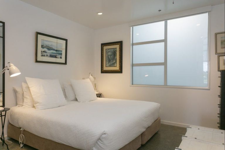 Photo of property in 10/2 Lowell Place, Waipahihi, Taupo, 3330