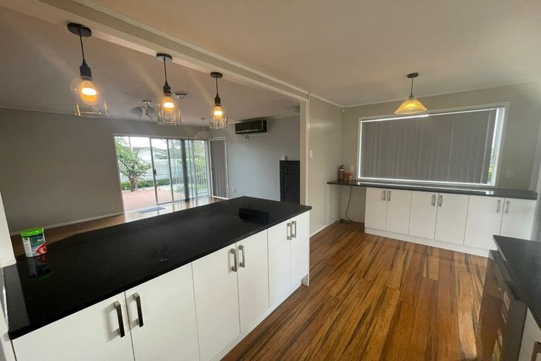 Photo of property in 48 Boundary Road, Clover Park, Auckland, 2019