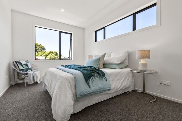 Photo of property in 2/22 Methuen Road, Avondale, Auckland, 0600