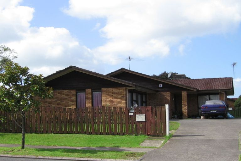 Photo of property in 65 Glenmore Road, Sunnyhills, Auckland, 2010