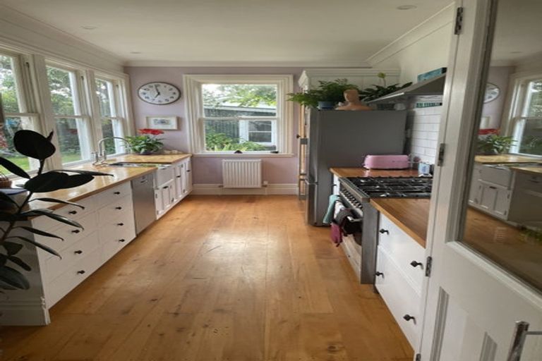 Photo of property in 22 Patrick Street, Petone, Lower Hutt, 5012