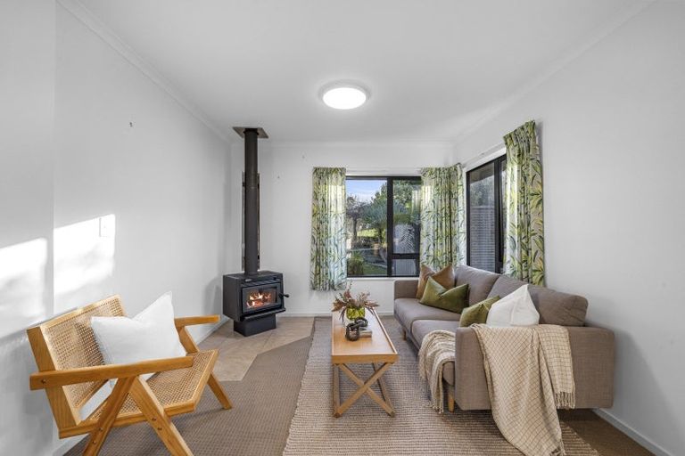 Photo of property in 62 Lough Bourne Drive, Pukekohe, 2120