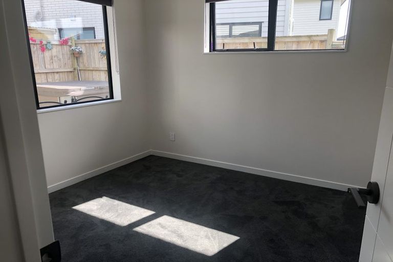 Photo of property in 13 Drumaness Road, Flat Bush, Auckland, 2019