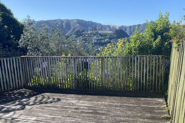 Photo of property in 2/180 Cecil Road, Wilton, Wellington, 6012