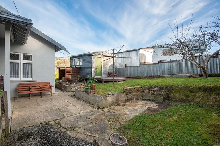 Photo of property in 2 John Street, Abbotsford, Dunedin, 9018