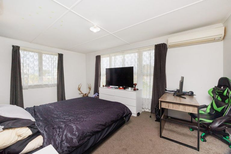 Photo of property in 33 Holland Crescent, Bulls, 4818