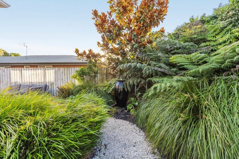 Photo of property in 302b Wainoni Road, Avondale, Christchurch, 8061