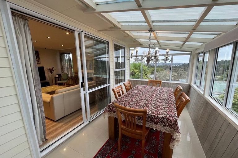 Photo of property in 17 Radiata Lane, Chatswood, Auckland, 0626