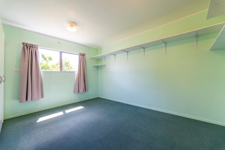 Photo of property in 12 Churchill Place, Waimate, 7924