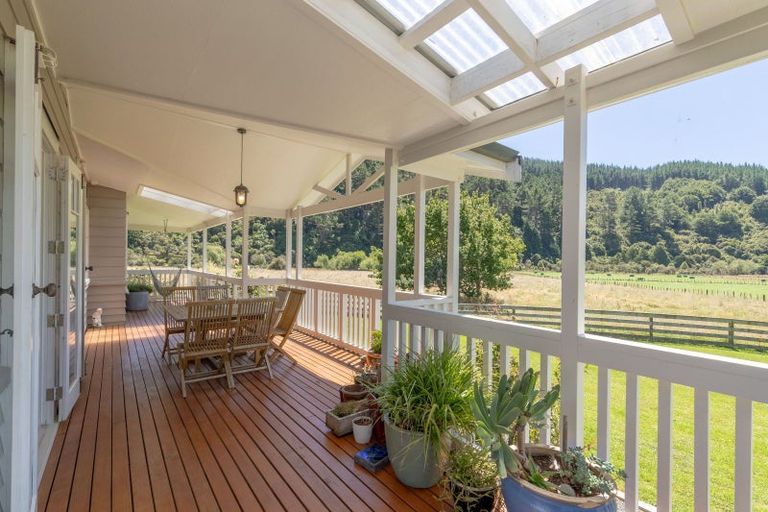 Photo of property in 808 Whitemans Valley Road, Whitemans Valley, Upper Hutt, 5371