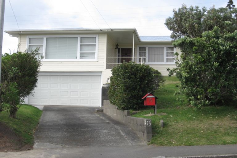 Photo of property in 19 Bancroft Terrace, Newlands, Wellington, 6037