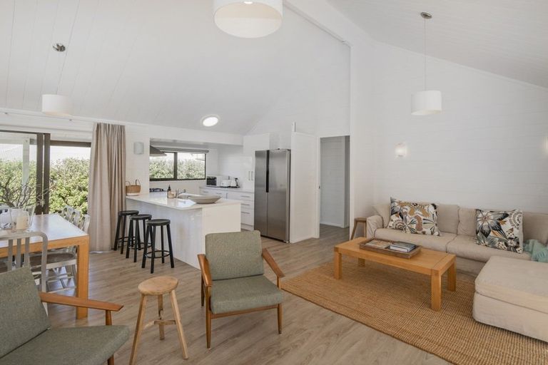 Photo of property in 1 Mccormick Place, Pauanui, Hikuai, 3579