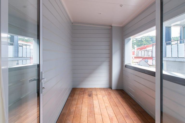 Photo of property in 2/44c Nelson Street, Petone, Lower Hutt, 5012