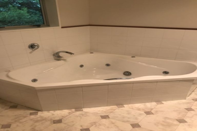 Photo of property in 7 Sunvale Terrace, Cashmere, Christchurch, 8022