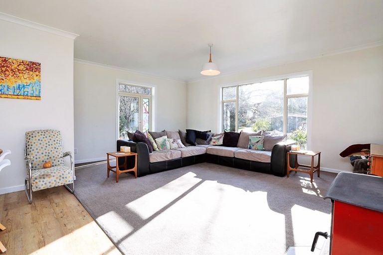 Photo of property in 43 Moore Road, Winton, 9781