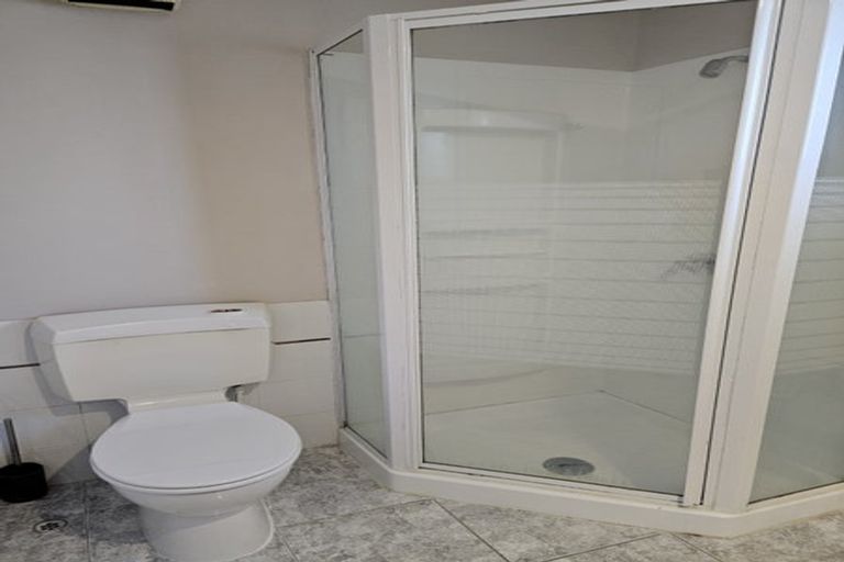 Photo of property in 564i Adelaide Road, Berhampore, Wellington, 6023