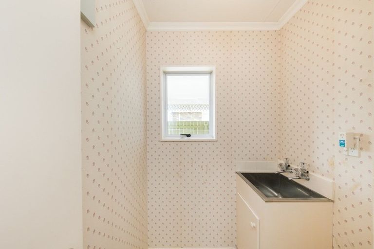 Photo of property in 10 Millar Street, Terrace End, Palmerston North, 4410