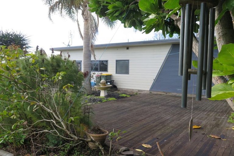 Photo of property in 181b Omokoroa Road, Omokoroa, 3114