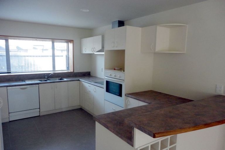 Photo of property in 8 Parkstone Avenue, Ilam, Christchurch, 8041