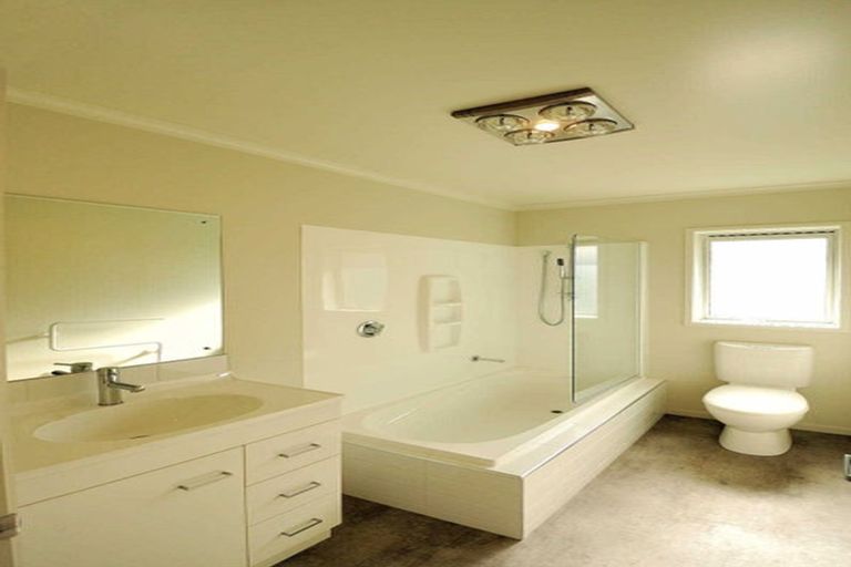 Photo of property in 10 Tosland Street, Wigram, Christchurch, 8042