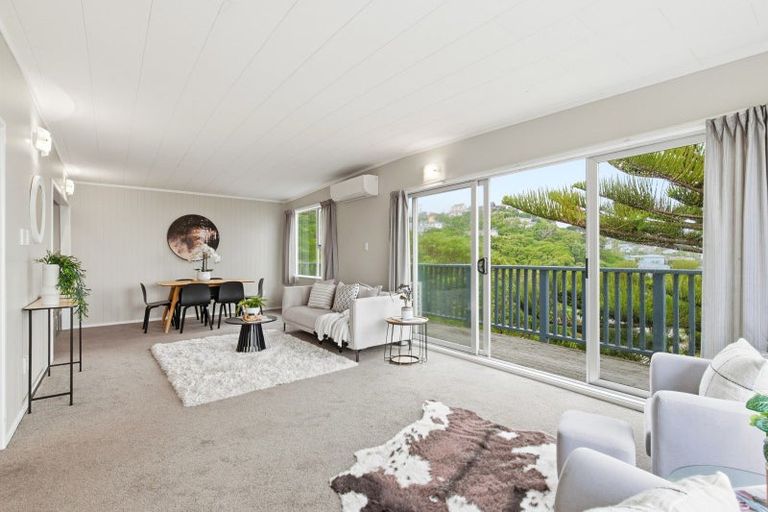 Photo of property in 10 Laurent Place, Kingston, Wellington, 6021