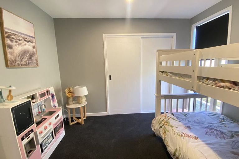 Photo of property in 12 Papaka Lane, Poike, Tauranga, 3112