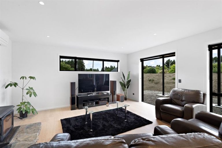 Photo of property in 455 Aubrey Road, Wanaka, 9305