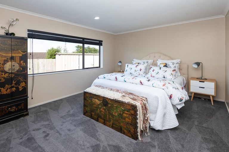 Photo of property in 136 Polo Prince Drive, Alfriston, Auckland, 2105