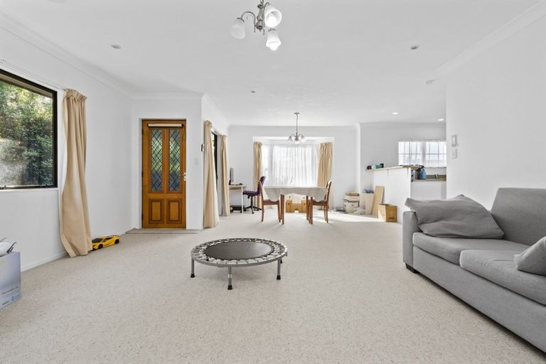 Photo of property in 51 Chaucer Street, Leamington, Cambridge, 3432