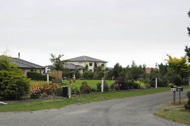 Photo of property in 2/38 Fairhurst Place, Rolleston, 7614