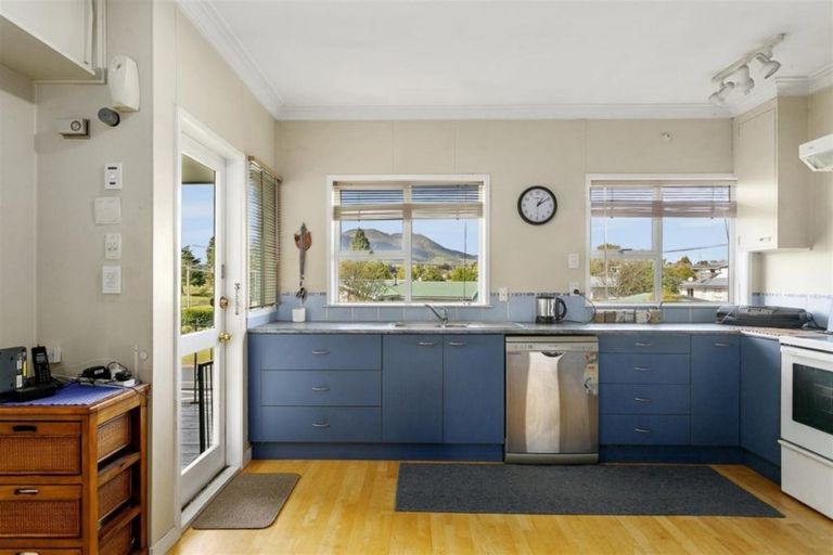 Photo of property in 137 Tauhara Road, Tauhara, Taupo, 3330
