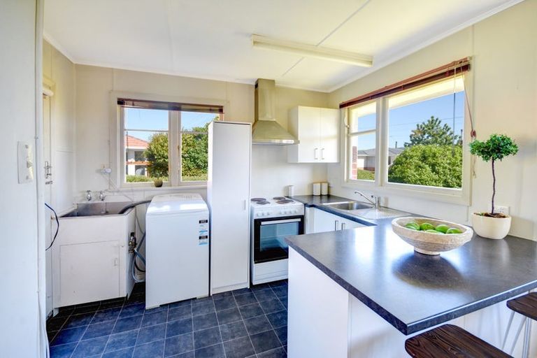 Photo of property in 27 Tay Street, Mosgiel, 9024