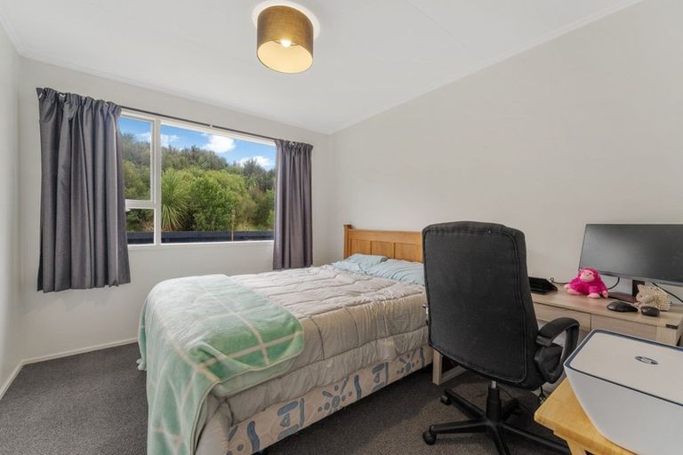 Photo of property in 14b Cypress Grove, Paraparaumu, 5032