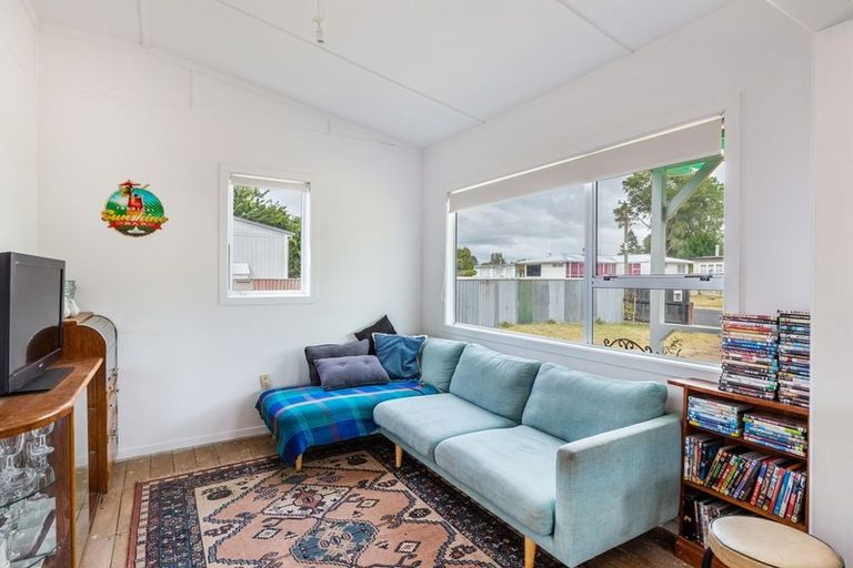 Photo of property in 12 Rangatira Drive, Mangakino, 3421