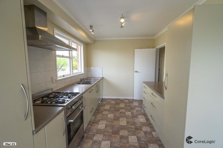 Photo of property in 8 Kulim Avenue, Otumoetai, Tauranga, 3110