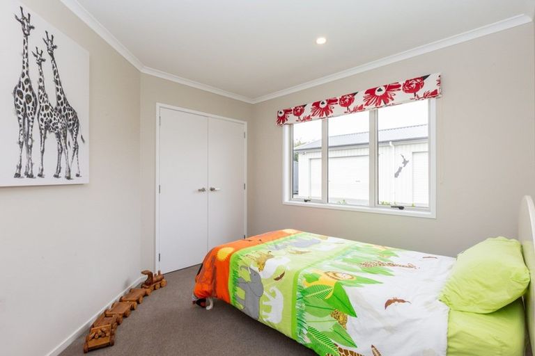 Photo of property in 127 Silverton Road, Poraiti, Napier, 4182