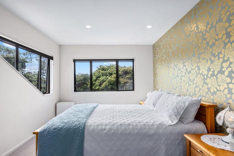 Photo of property in 41e Salisbury Road, Birkdale, Auckland, 0626