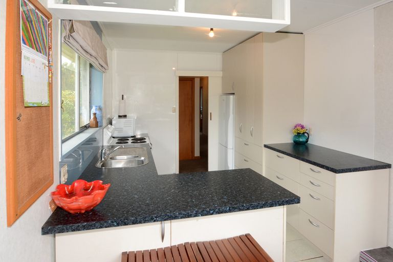 Photo of property in 32 Gorman Street, Macandrew Bay, Dunedin, 9014