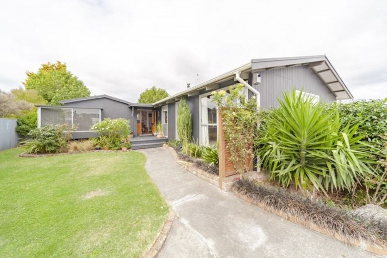 Photo of property in 13a Windsor Terrace, Taradale, Napier, 4112