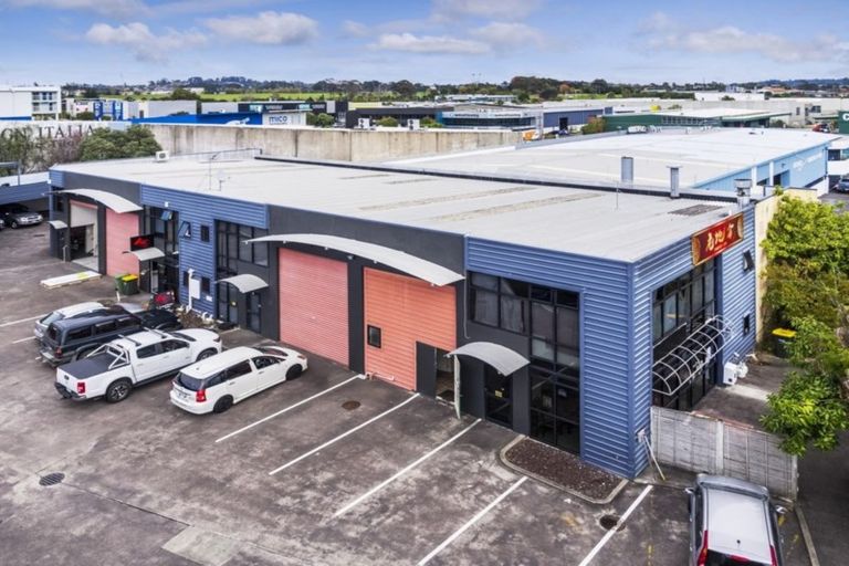 Photo of property in 3 Miro Place, Waiuku, 2123