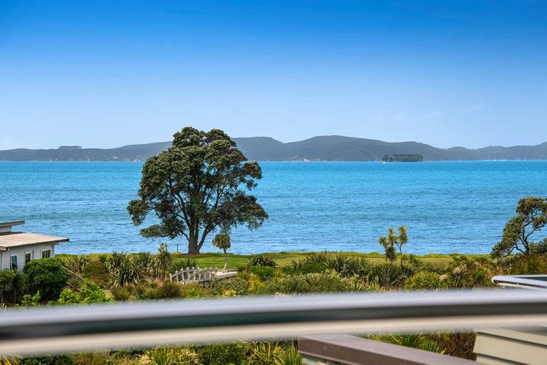 Photo of property in 19 Little Compton Mews, Snells Beach, 0920