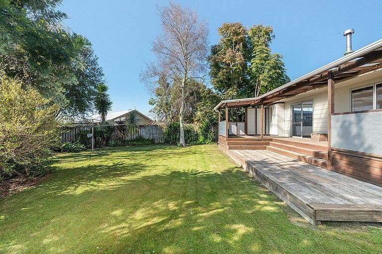 Photo of property in 5 Macloughlin Drive, Te Puke, 3119